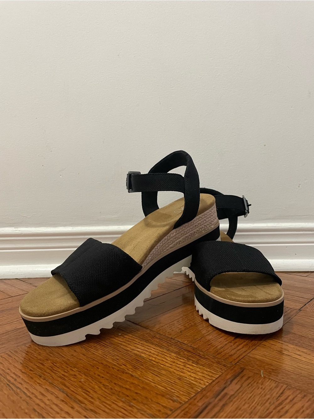 TOMS Black Diana Wedge Platform Sandals